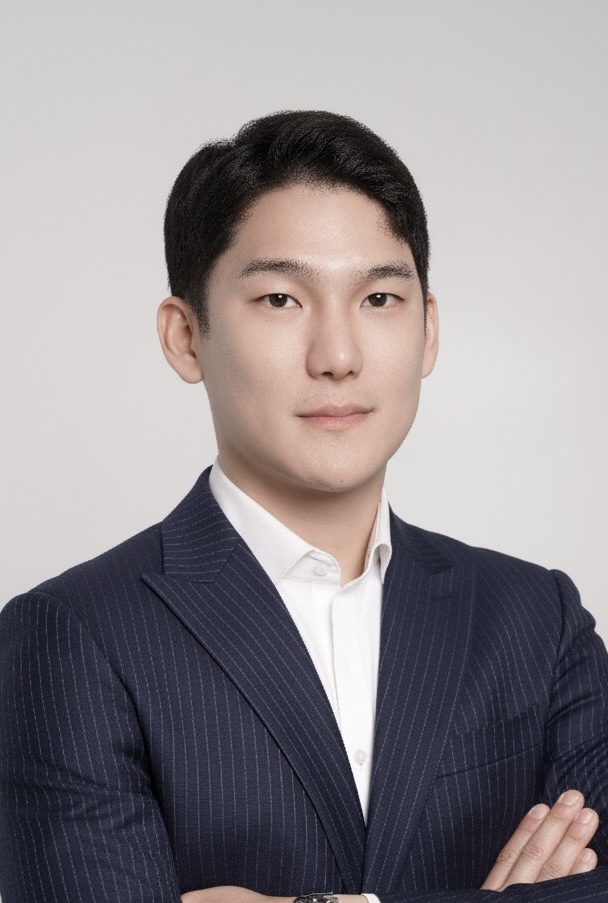 Ryutaro Sato, Managing Partner at Lex Bangkok